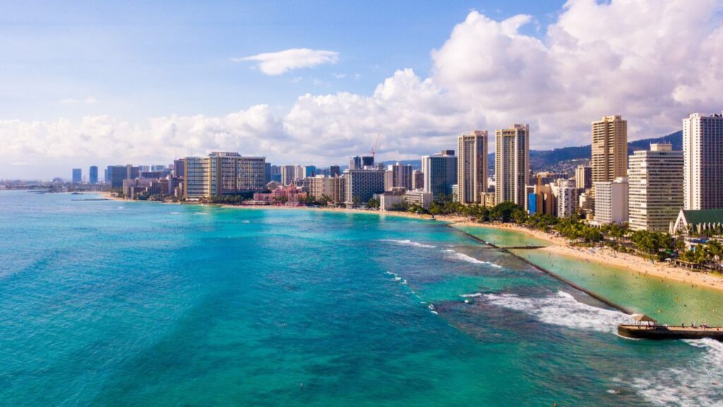 best-season-for-sunset-cruise-waikiki