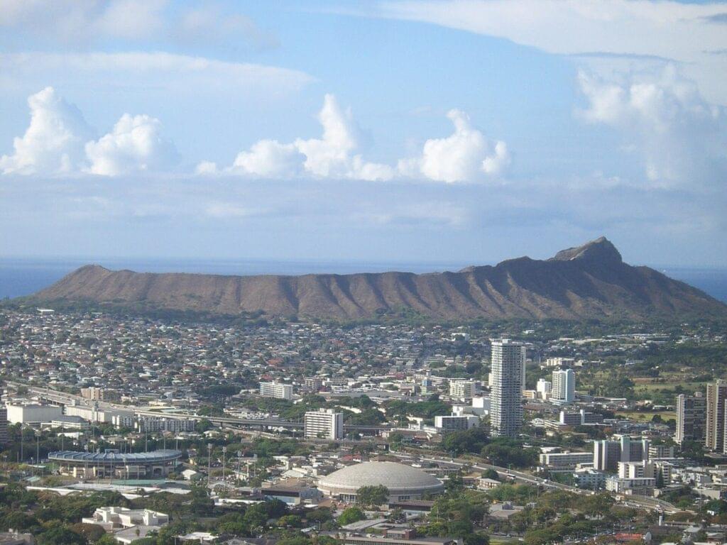 Coastal view of Diamond head in Waikiki
